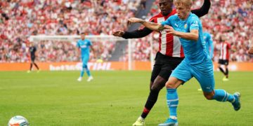El Valencia conquista La Catedral y gana altura