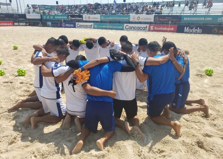 ¡El Salvador vence a Bahamas!