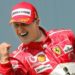 Expiloto Michael Schumacher  está consciente