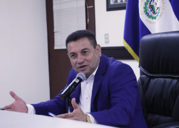 Ministerio de Trabajo y Previsión Social presenta logros con Alcalde de Yuma, Arizona, EE.UU.