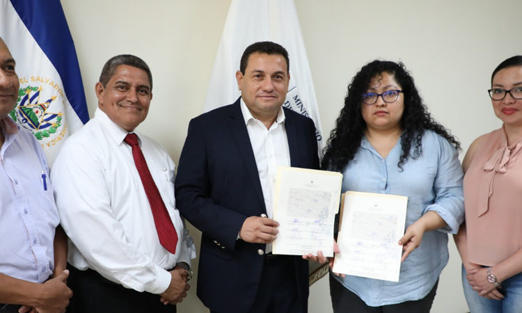 Ministro de Trabajo Rolando Castro inspeccionara a los medios de comunicación