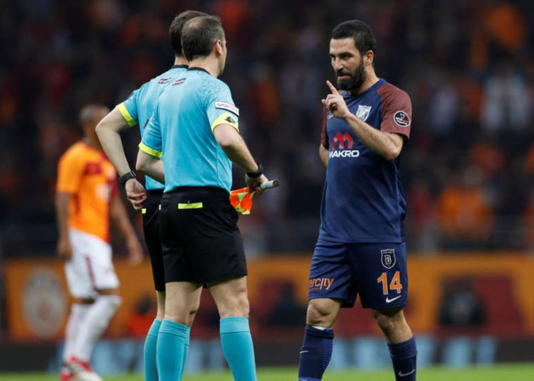 Arda Turan condenado a dos años de prisión