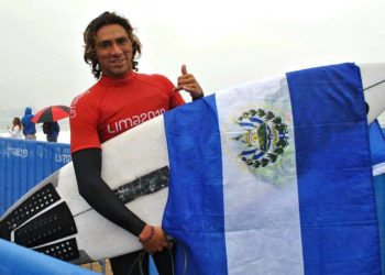 Bryan Pérez eliminado del Mundial de Surf