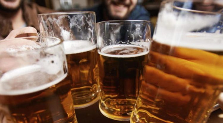Beneficios de tomar cerveza ⚽