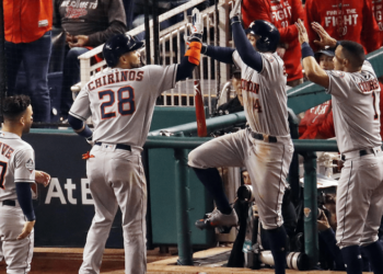 Los Astros ganan ante los Nationals y alarga la serie