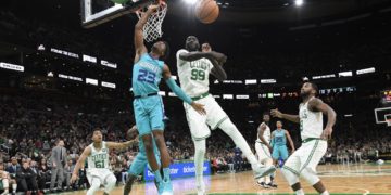 El impresionante debut de Tacko Fall