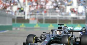 Piloto Valterri se proclamó vencedor en la F1
