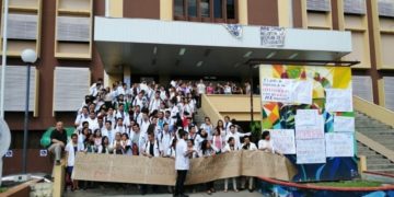 Cierre en Facultad de Medicina UES afecta a cinco mil estudiantes