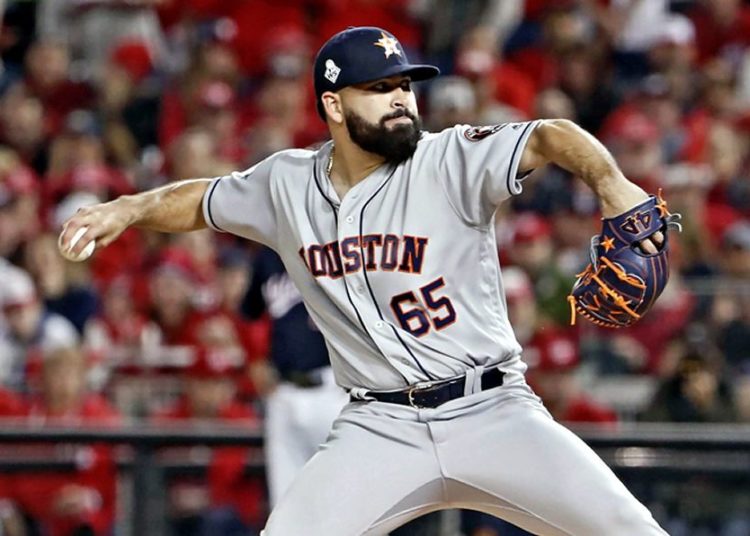 José Urquidy: El pitcher mexicano que entró en los libros de récords de las Series Mundiales