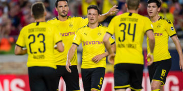 Borussia Dortmund e Inter se juegan su futuro en la Champions League
