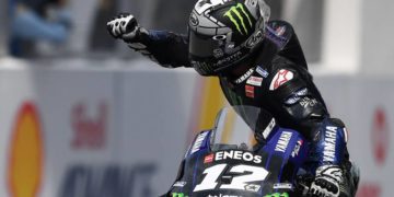 Maverick Viñales gana el GP de Malasia donde Marc Márquez remonta desde el puesto 11º al segundo