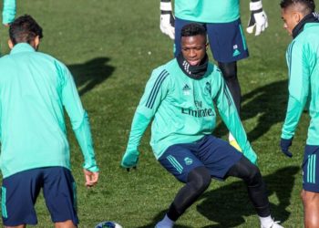 Vinicius, otra vez fuera de la lista ante el PSG