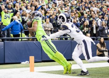 Russell Wilson y Tyler Lockett cargan las esperanzas de Seattle