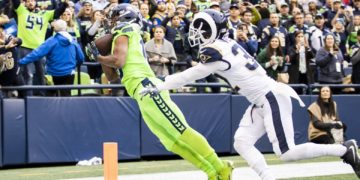Russell Wilson y Tyler Lockett cargan las esperanzas de Seattle