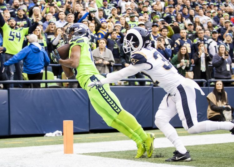 Russell Wilson y Tyler Lockett cargan las esperanzas de Seattle