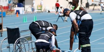 Atleta paralímpica colapsa de manera impactante por las altas temperaturas en Dubai