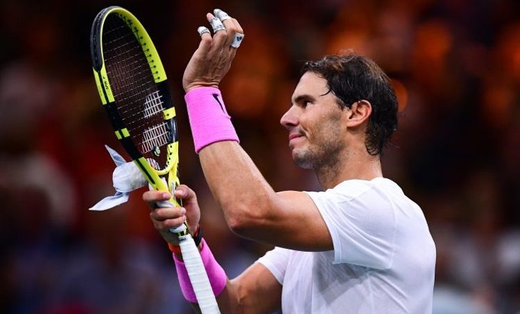 Rafael Nadal abandonó el Masters 1000 de París por una lesión abdominal