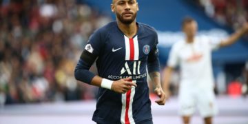 Neymar de nuevo generó incertidumbre con respecto a su futuro en el PSG