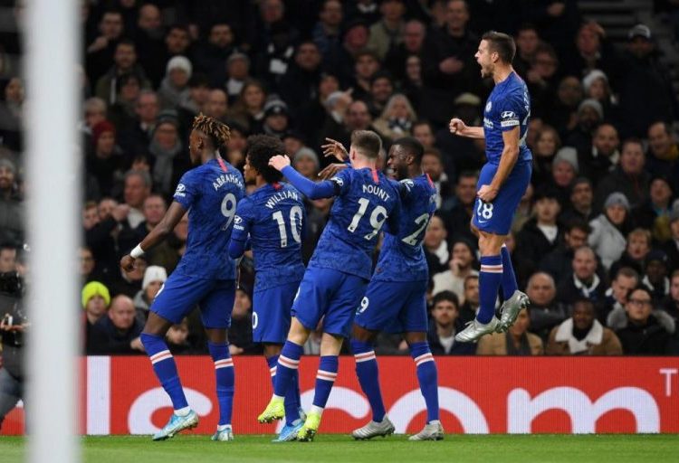El Chelsea bajó de la nube al Tottenham de ‘Mou’