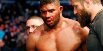 UFC: El violento nocaut que dejó una de las lesiones más impactantes del fin de semana