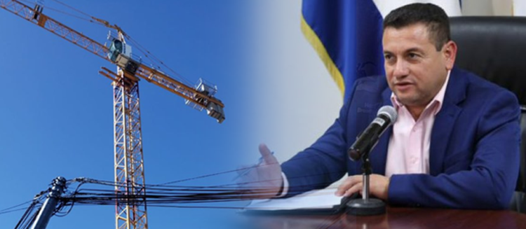 Rolando Castro verifica que familias de empleados fallecidos en construcción no queden desprotegida