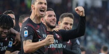 Zlatan lídera la victoria del AC Milán