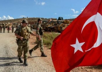 Erdogan amenaza con volver a atacar la frontera Siria