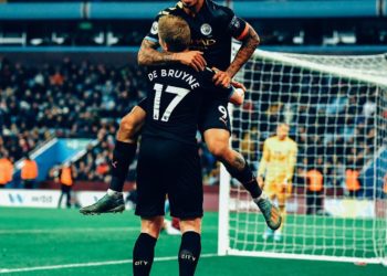 Manchester City golea y recupera el segundo lugar en la Premiere