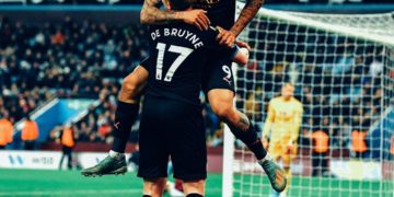 Manchester City golea y recupera el segundo lugar en la Premiere