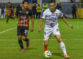 Alianza agarra impulso ante Águila antes de viajar a México