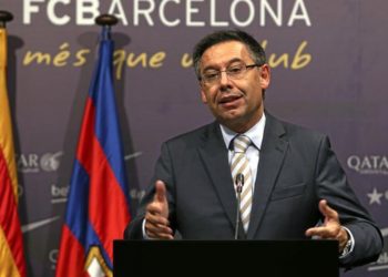Desacuerdo en el Barcelona por la reducción de salarios