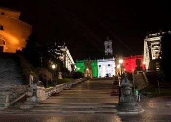 Italia vuelve a alcanzar cifras récord de fallecidos por COVID-19