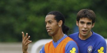 Kaká sobre Ronaldinho: “Es triste verlo en esta situación”