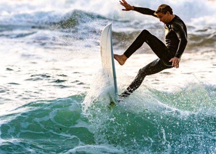 El Salvador pospone el Mundial de Surf por el coronavirus