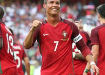 Cristiano Ronaldo y la selección portuguesa renuncian a la mitad de su prima por clasificar a la Eurocopa