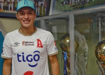 Confesiones de Lisandro Pohl sobre el nuevo fichaje albo