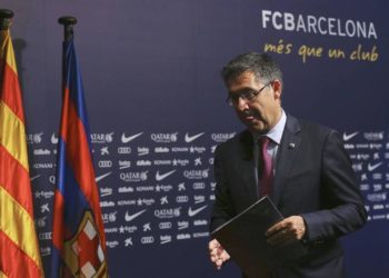 Caos institucional en el FC Barcelona