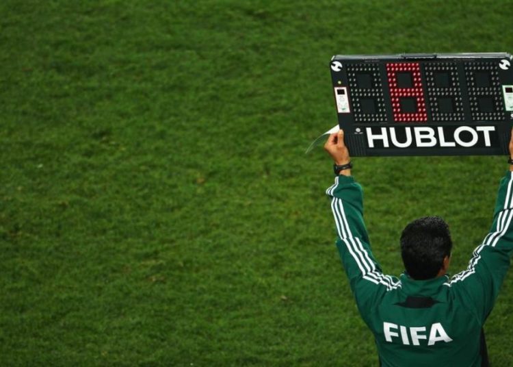 Cinco cambios por partido, la nueva medida que quiere implementar la FIFA