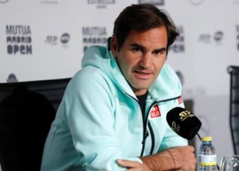 Federer: «Espero que todos estén seguros y saludables»