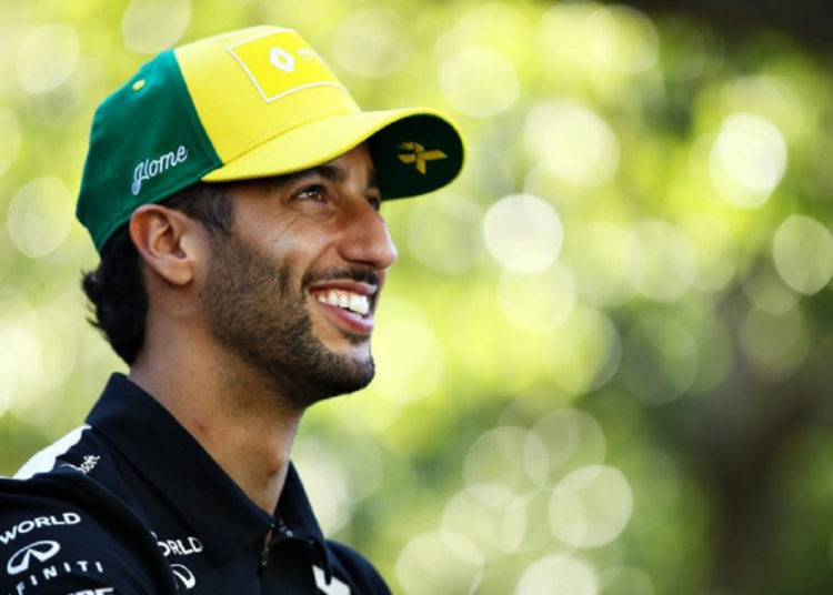 McLaren responde y ficha a Ricciardo