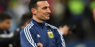 Scaloni: «A mí me gusta jugar en La Bombonera»