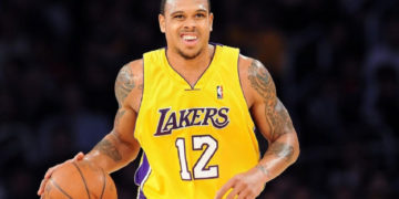 Polémica: Arrestaron a un excampeón de los Lakers