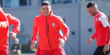 ¿Un giro en el futuro de Marcos Rojo?