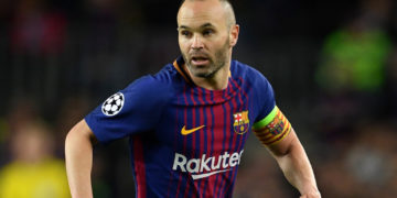 «Cada día más joven, chaval» El emotivo saludo de cumpleaños de una estrella del Barcelona para Iniesta