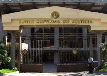 Presentan demanda contra decreto ejecutivo que prorroga estado de emergencia