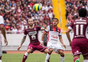 Suspenden final del fútbol de Costa Rica por incremento de casos de covid-19