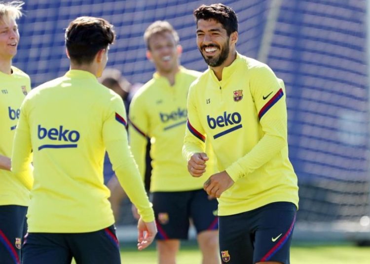 Último momento: El DT del Barcelona confirmó si Luis Suárez podrá ser titular en el reinicio de la Liga