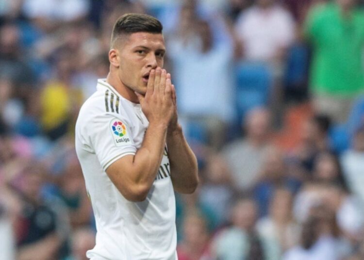 Jovic, aislado en su casa como medida de precaución
