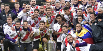 Bomba: ¿Regresa a River un bicampeón de Libertadores?