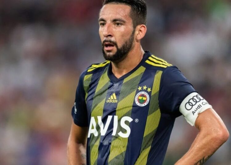 Los motivos de Isla para la demora en su respuesta: ¿llegará a Boca?